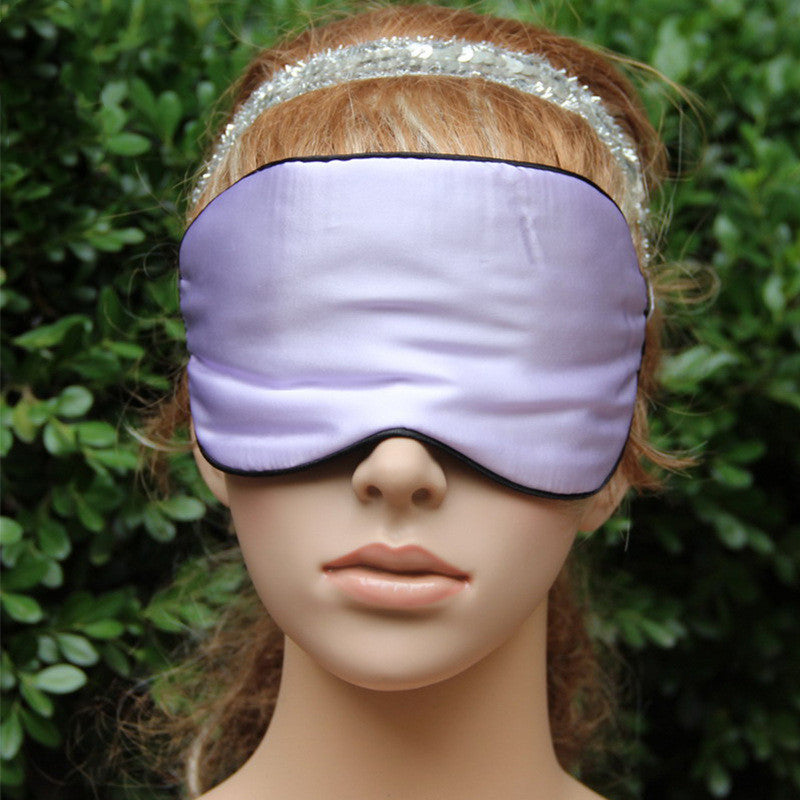 Masque en soie pour les yeux