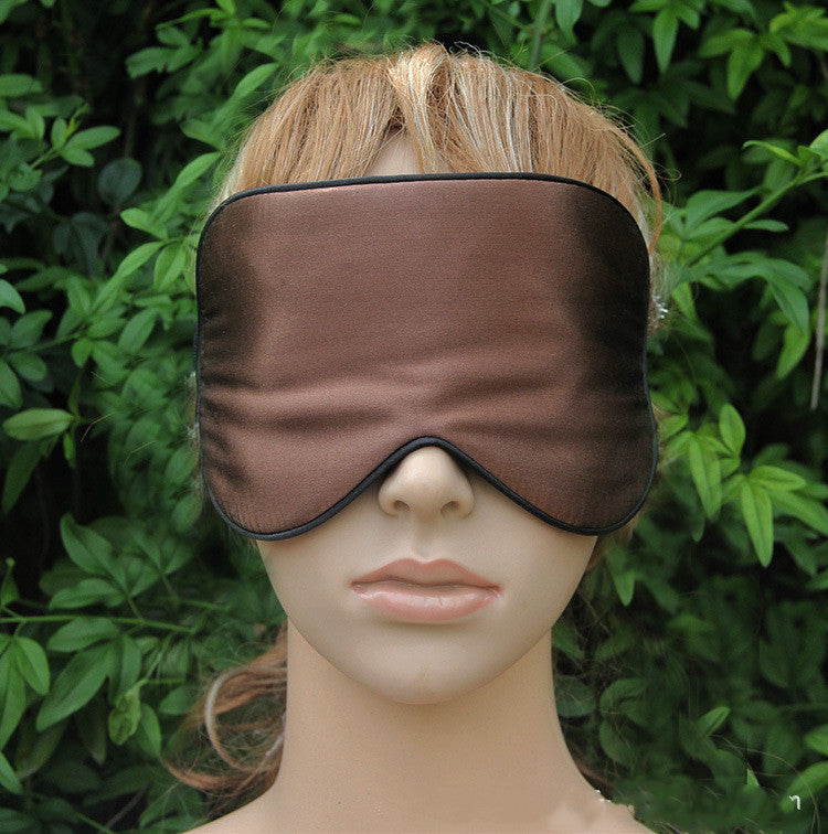 Masque en soie pour les yeux